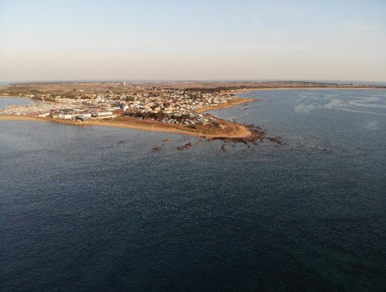 Bretagne Inseln soweit das Auge reicht